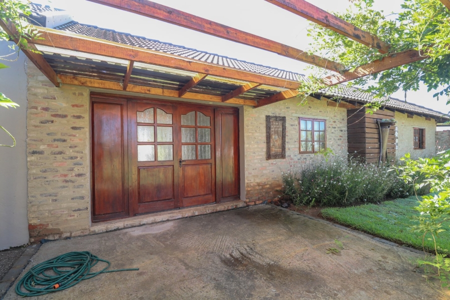 Commercial Property for Sale in La Hoff North West